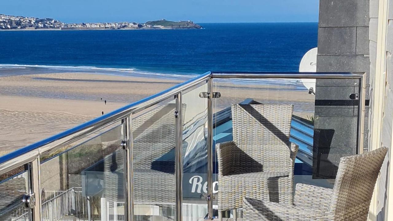 Sandy Bay Apartment, St Ives Bay, Хейл Экстерьер фото